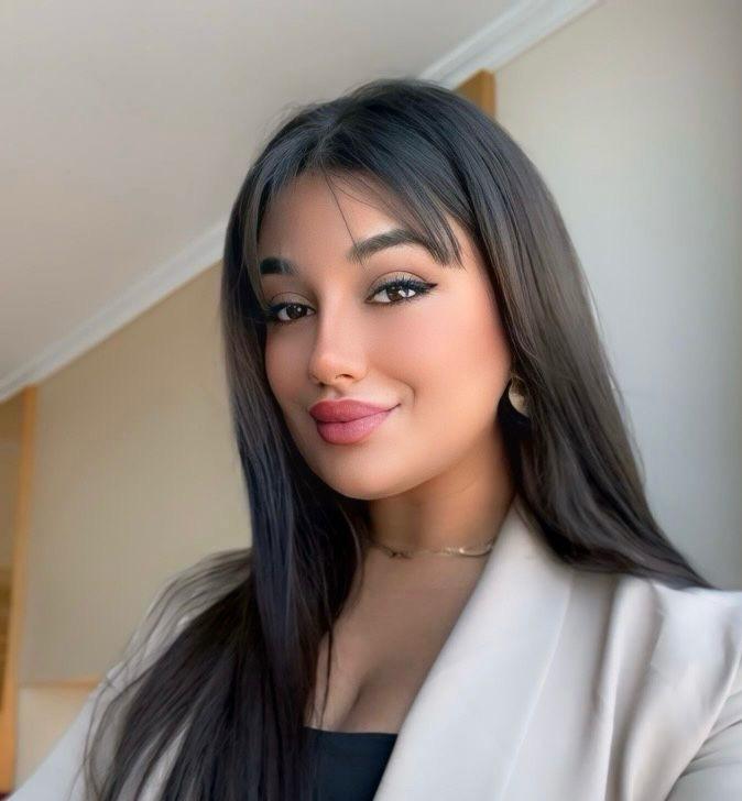 Ms. Eliana Bader 